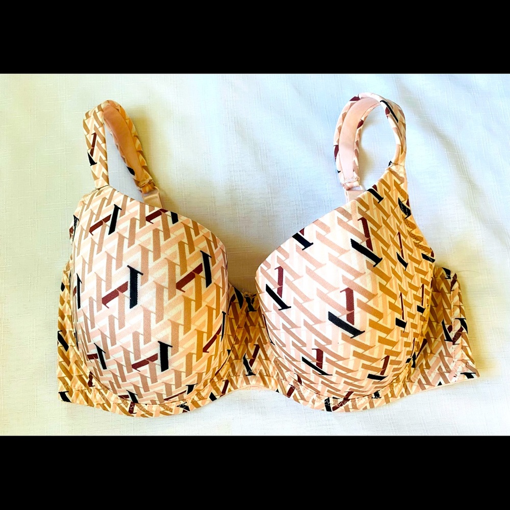 Adrienne Vittadini Bra Underwire 38dd
